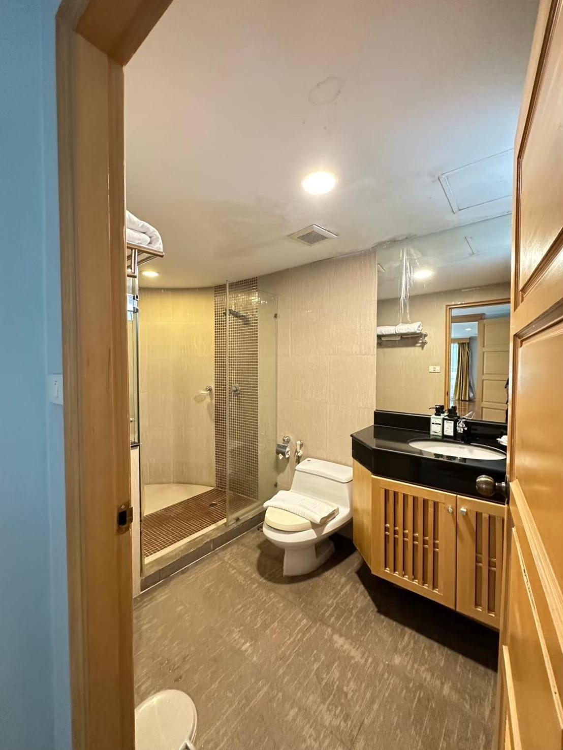 S.M. Grande Residence Bangkok Luaran gambar