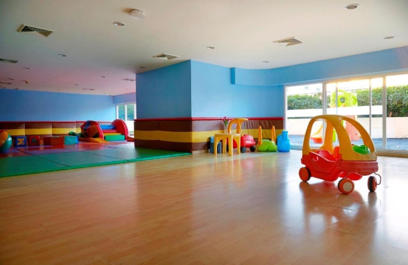 S.M. Grande Residence Bangkok Luaran gambar